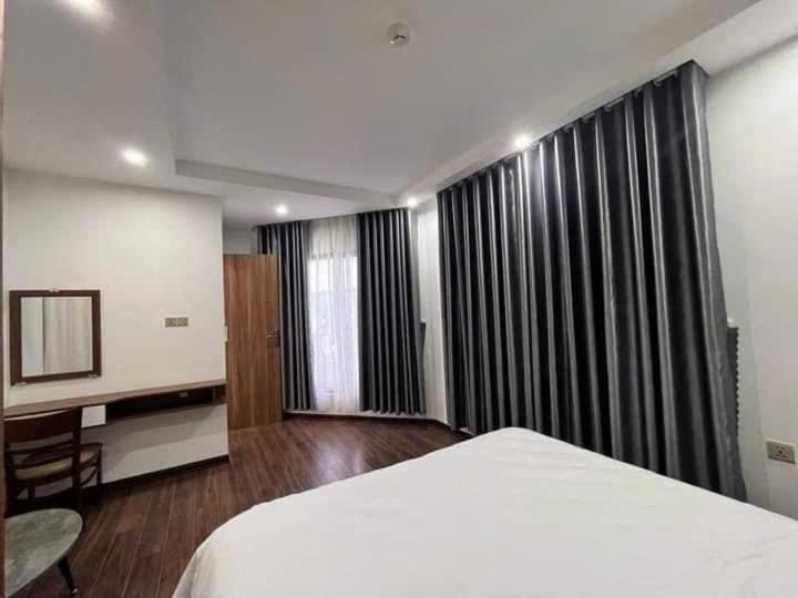 Royal Hotel & Apartment Da Nang Exterior photo