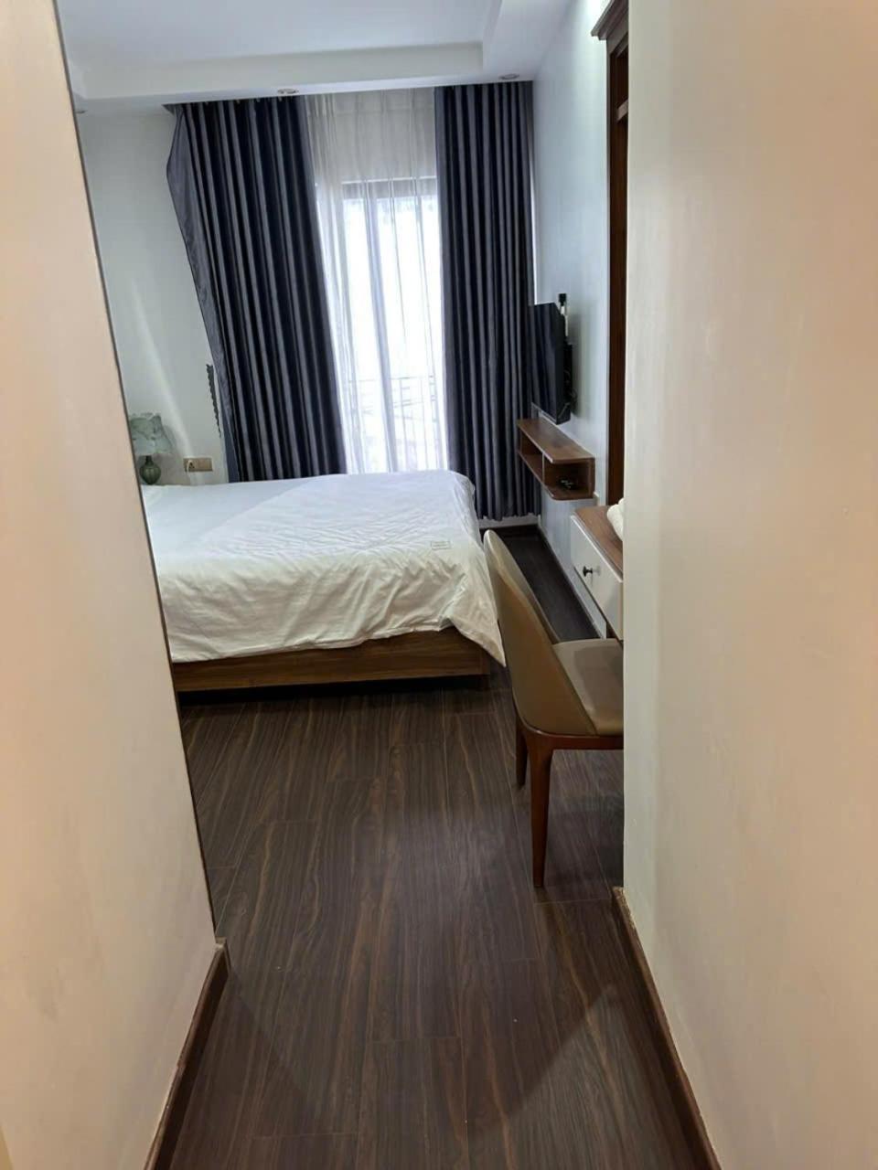 Royal Hotel & Apartment Da Nang Exterior photo